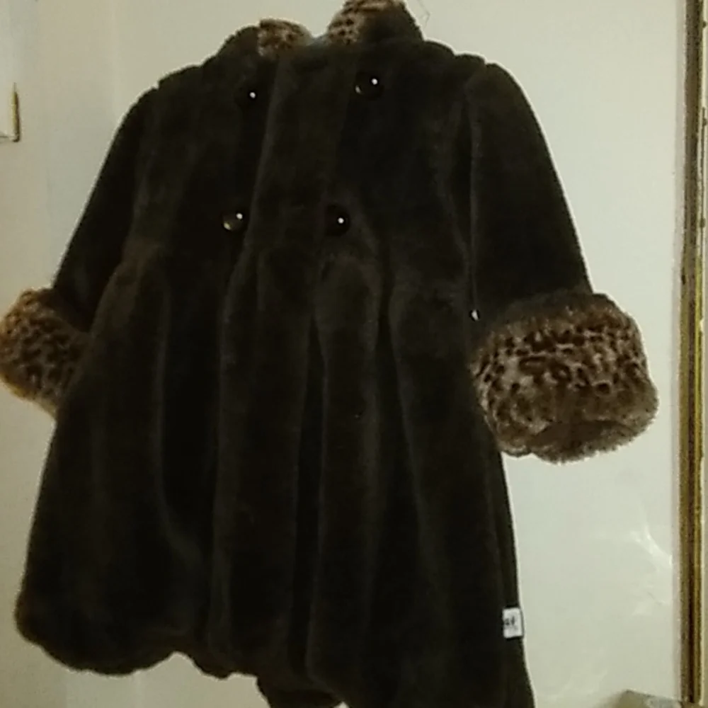 Girls faux fur leopard swing coat for winter fleece lined zipper & 4 buttons